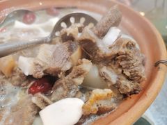 清汤羊肉煲-鹤睦鱼生·啫啫煲·海鲜(保利百合店)