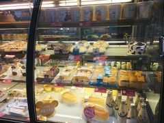 面包甜点陈列柜-味多美(上南路店)
