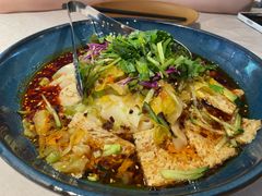 石河子凉皮-耶里夏丽·丝路新疆菜·清真食品(徐汇南丹东路臻选店)