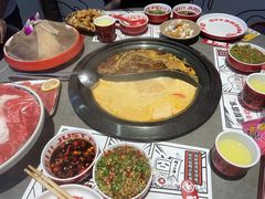 -生活如沸·顺德水牛奶火锅(大学路店)