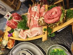 -GOGIYA·咕叽吖韩国传统烤肉店(东方新天地店)
