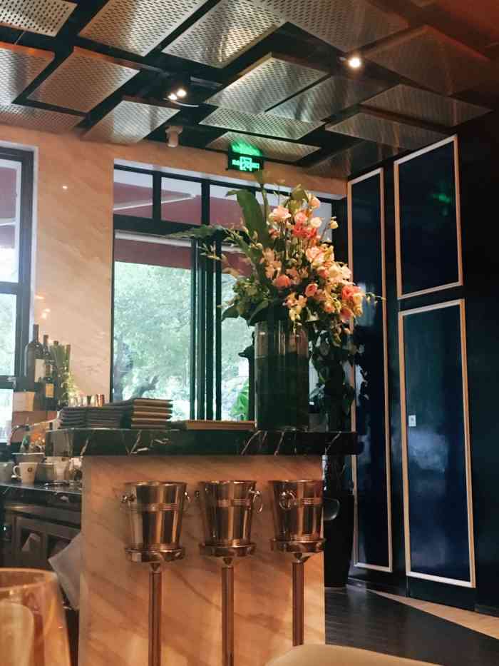 dv西餐厅-"第一次来感觉不错!以后有时间还会来!"-大众点评移动版