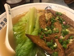 -佳面馆·竹升云吞面·爽鱼皮·牛腩面(易发店)