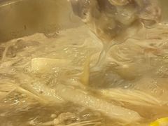 -小椒羊.羊肉粉 龙虾 羊肉串(新地旗舰店)