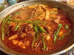 -喇喇排骨火锅·传统韩式脊骨汤(望京西园总店)