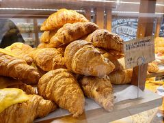 菠萝牛角-PAPER STONE BAKERY(天环店)