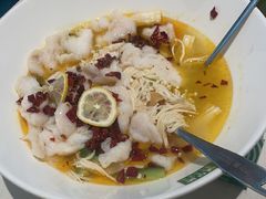 柠檬酸菜鱼-绿草地·湘菜(芙蓉天街店)