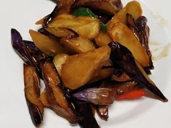 -关东小磨东北菜(上海长风大悦城店)
