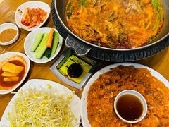 -喇喇排骨火锅·传统韩式脊骨汤(望京西园总店)