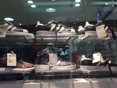 -Adidas(东荟城店)