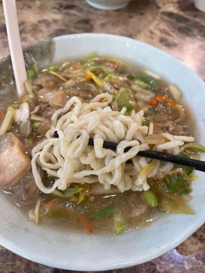 笔杆青杠子面(星湖街店)-"这次工作日五点半左右去的,好停车,人不多.