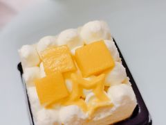 芒果戚风水果小蛋糕-黑池口感烘焙·生日蛋糕(坂田店)