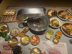 -草家酱蟹炭火烤肉店(珲春南路一店)