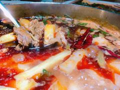 -大众跷脚牛肉馆·非遗传承单位(峨眉山店)