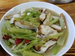 豆干芹菜-贾老板缸肉馆(潮韵街店)