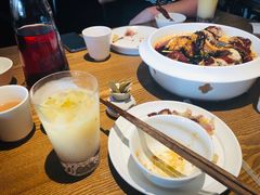 -樱花里音乐餐吧·牛扒椰子鸡(东圃店)