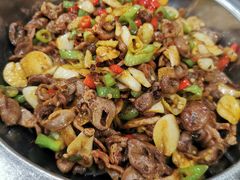 -湖南人家湘菜馆(镇江路店)