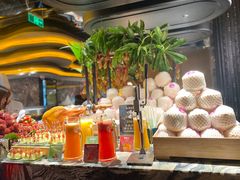 -雍容荟帝王蟹活龙虾展台自助(IFS黑金店)