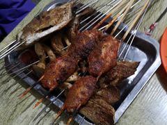 -老广烧烤(骆驼山康馨园店)