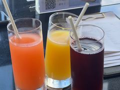 -亚龙湾喜来登·美景台大堂吧