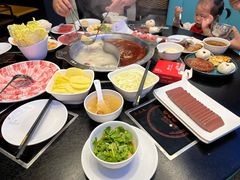 -重庆小天鹅火锅(中商广场店)