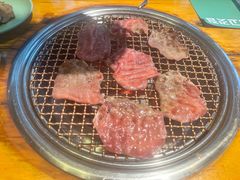 -唯成•韩国炭火烤肉 유성고기
