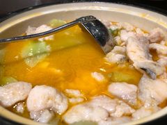 招牌酸汤鱼-老浒记烤鸭-北京菜(琉璃厂店)