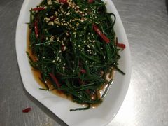 -穆豪麦蒸碗羊羔肉