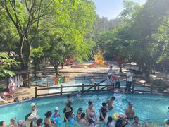 -灵秀温泉