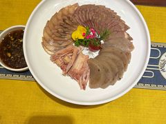 -老街坊美食汇(玉兰大街店)