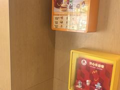 -麦当劳(美林湖店)