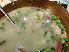 -松沪名灶·豆浆鱼头·新上海菜(飞航吾悦广场店)