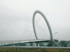 -南京眼步行桥