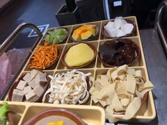 -贰回巷火锅馆(钟楼店)
