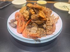-小红鲸·海鲜餐厅(轸大路店)