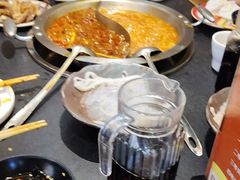 -沸炉重庆老火锅(军事博物馆店)