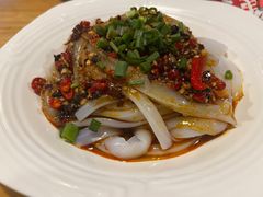 -兔行天下-鸿鹤鲜锅兔(中海国际店)