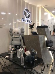 -AYO SALON
