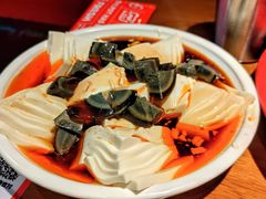 皮蛋豆腐-胖哥俩肉蟹煲(来福士店)