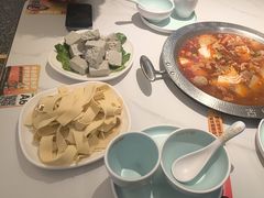 -古乐牛香•鲜牛肉牛杂火锅(系马桩总店)