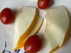 -依江春水烤鸭店