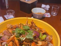 -休记光头香辣蟹干锅(绵竹店)