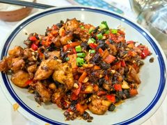 老干妈炒仔鸡-新新湘菜馆(新中街二条店)