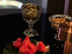 -广州瑰丽酒店·Black Iron黑金燚