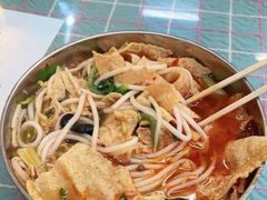-红鼻子桂林米粉(金唐新光界店)