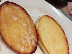 猪仔包-新大咀港式茶餐厅(宝山万达店)