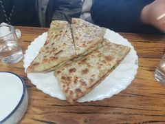 -溢心园香河肉饼总店