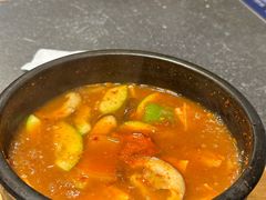 -草家酱蟹炭火烤肉店(珲春南路二店)