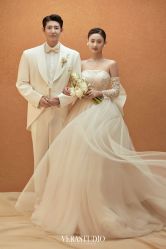 -至臻微拉婚纱摄影