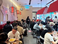 -顺溜·手工刀削面·黑金店(铜锣湾店)